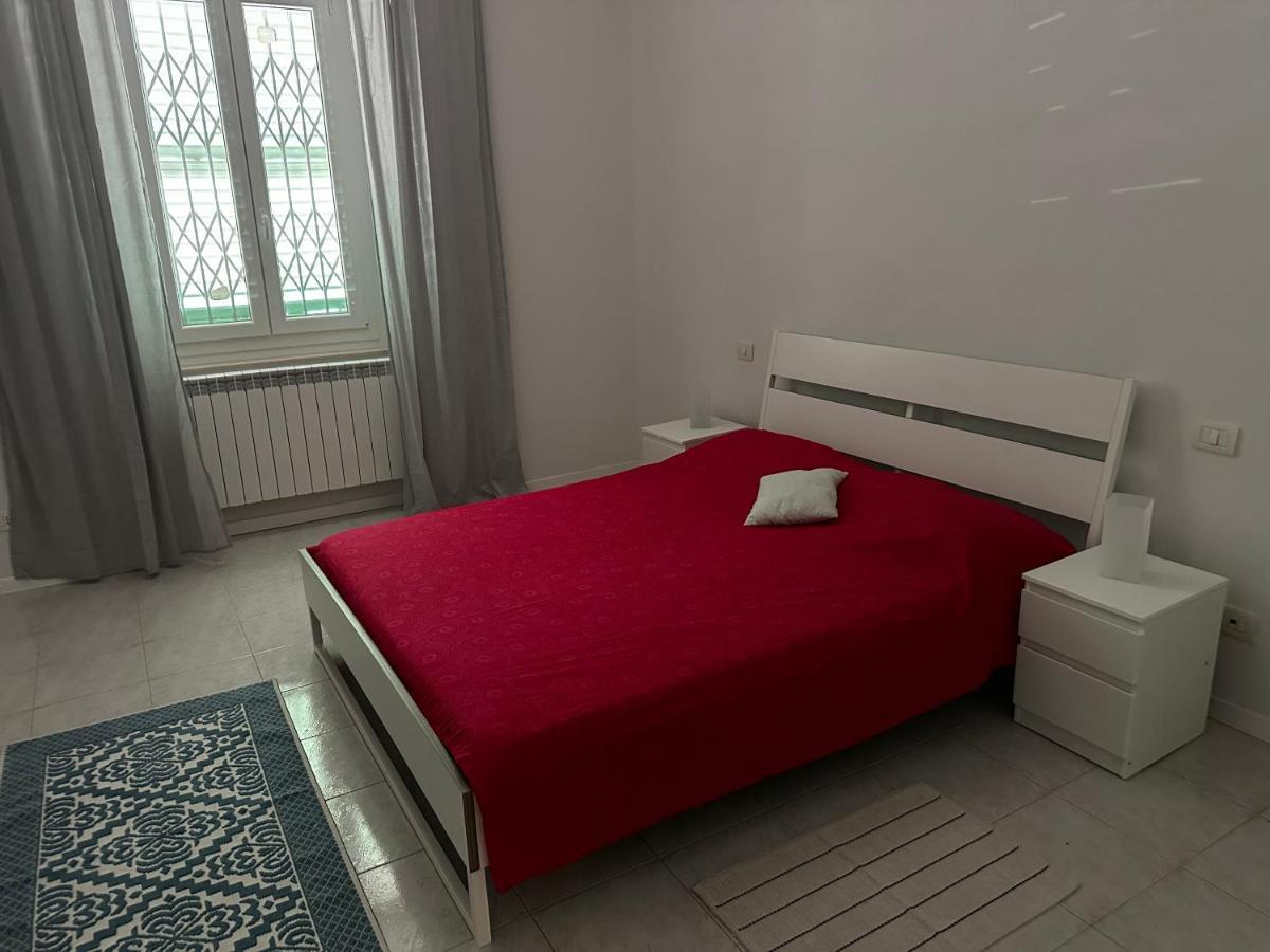 Casa Susanna - Delizioso Piano Terra, Centralissimo, Superservito, Tranquillo, Appena Fuori Ztl Parcheggio Libero Terni Extérieur photo