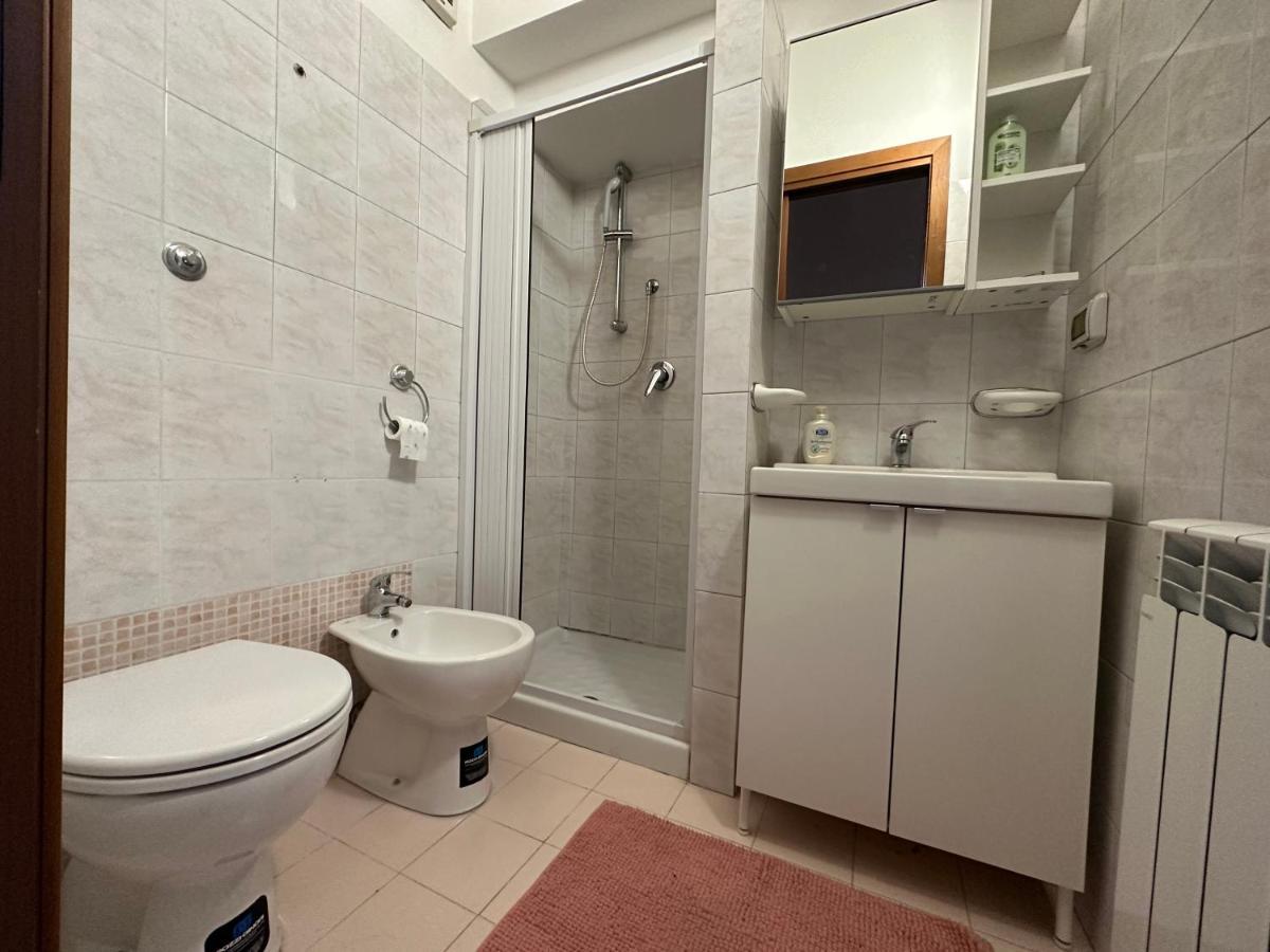 Casa Susanna - Delizioso Piano Terra, Centralissimo, Superservito, Tranquillo, Appena Fuori Ztl Parcheggio Libero Terni Extérieur photo